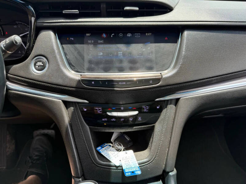 2017 Cadillac XT5 Luxury