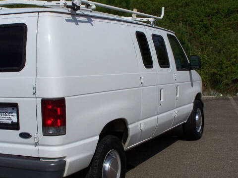 2005 Ford E-Series E-350 SD