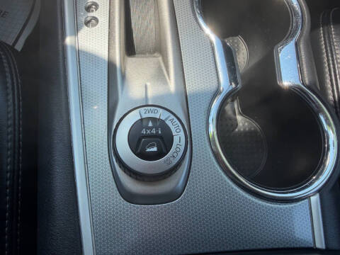 2018 Nissan Pathfinder SL