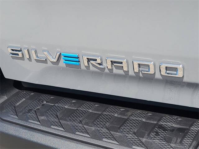 2026 Chevrolet Silverado EV LT