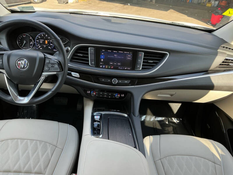 2023 Buick Enclave Avenir