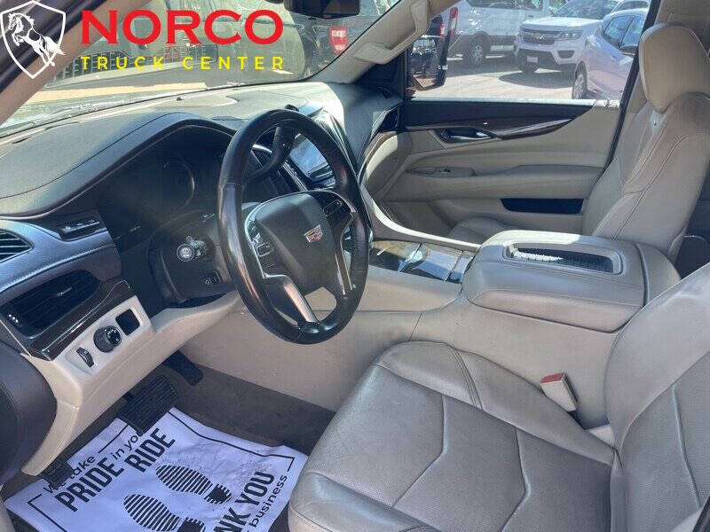 2019 Cadillac Escalade ESV Luxury