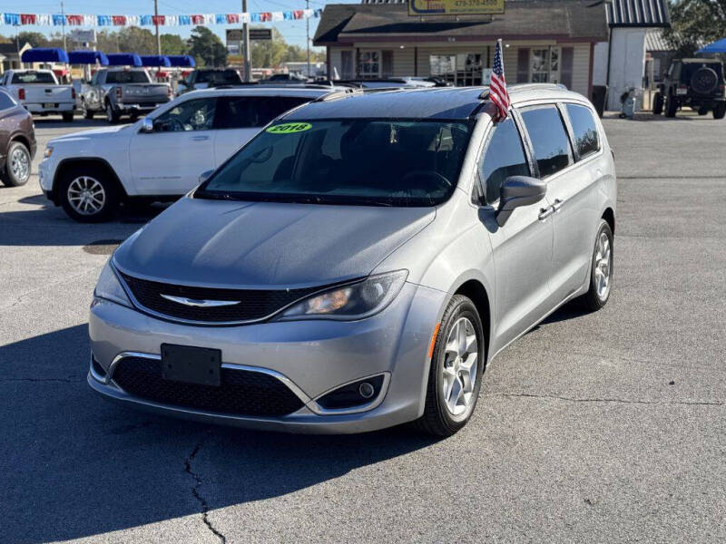 2018 Chrysler Pacifica for sale at CarTime in Rogers AR