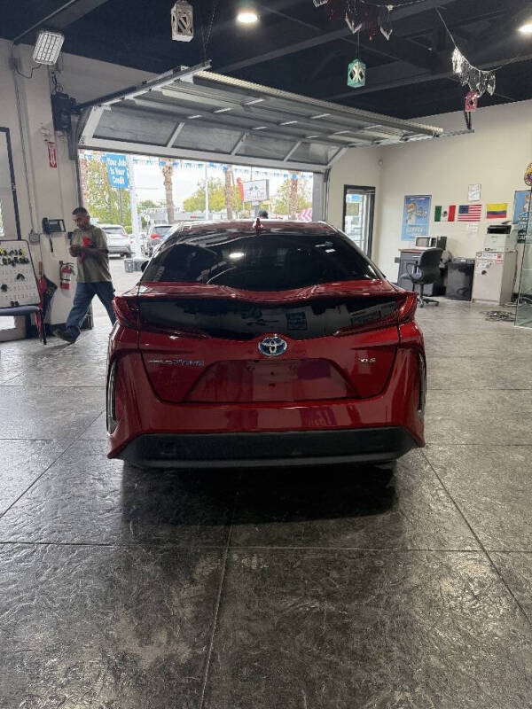 2021 Toyota Prius Prime XLE