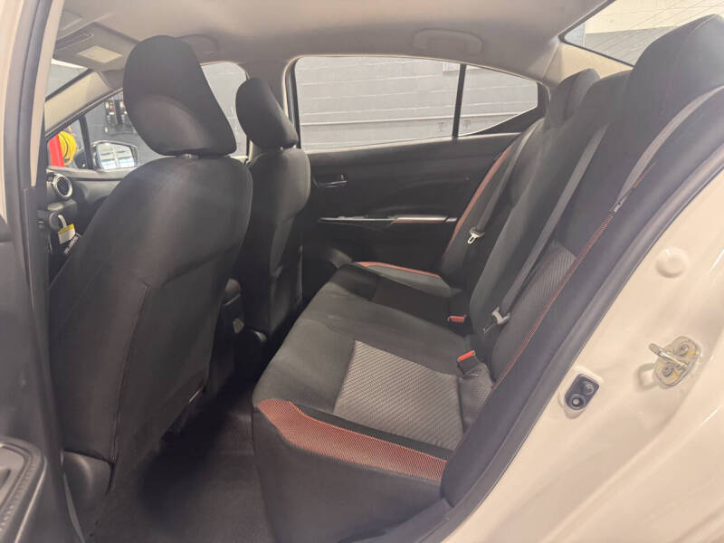 2025 Nissan Versa SR