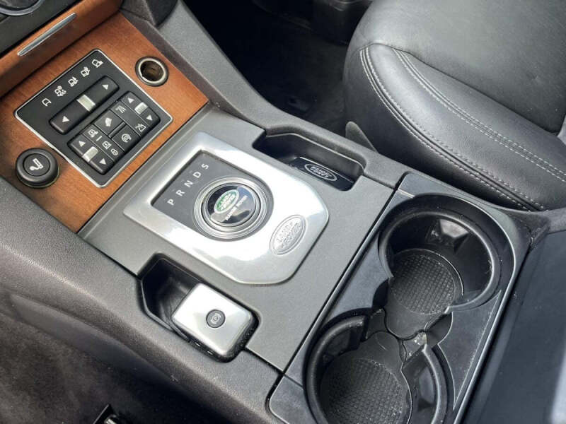 2015 Land Rover LR4 HSE LUX