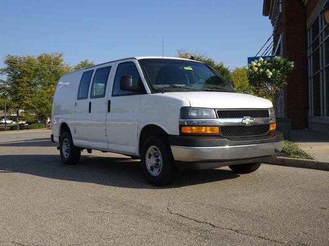 2023 Chevrolet Express 2500