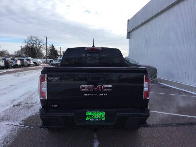 2022 GMC Canyon