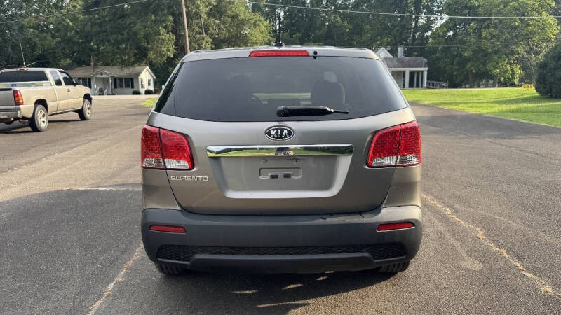 2013 Kia Sorento LX