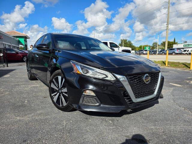 2021 Nissan Altima 2.5 SV