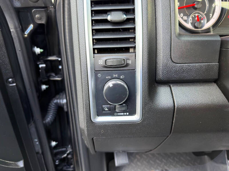 2023 RAM 1500 Classic SLT