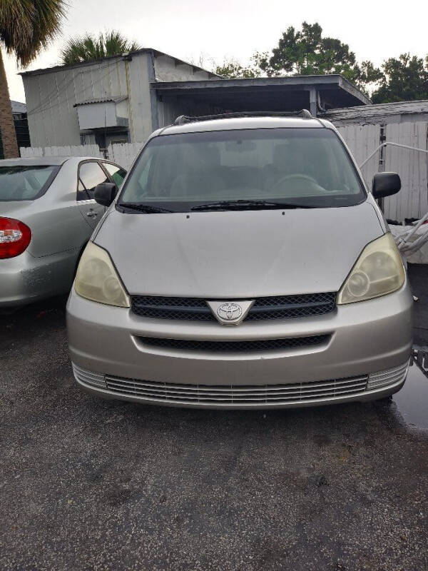 2005 Toyota Sienna for sale at JOEL'S AUTO SALES & BUY HERE PAY HERE in Longwood FL