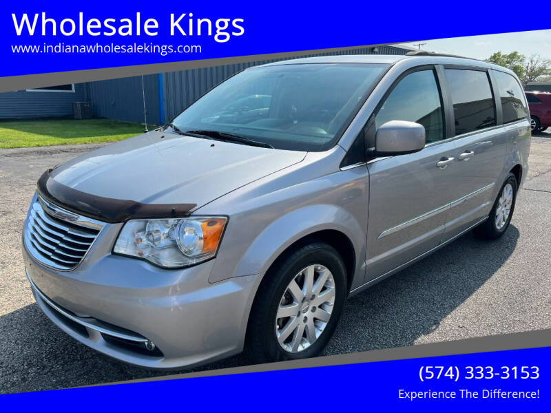 2015 Chrysler Town and Country for sale at Wholesale Kings in Elkhart IN