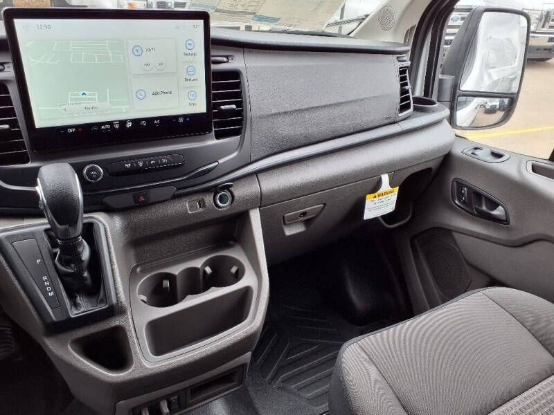 2025 Ford Transit