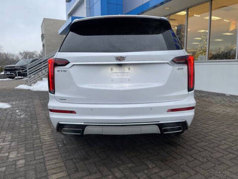 2025 Cadillac XT6 Premium Luxury