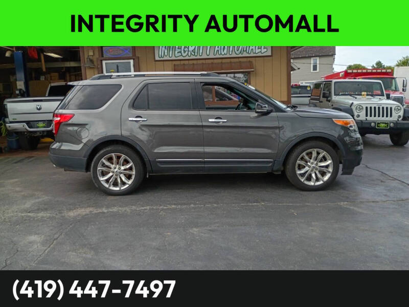 2015 Ford Explorer XLT's photo