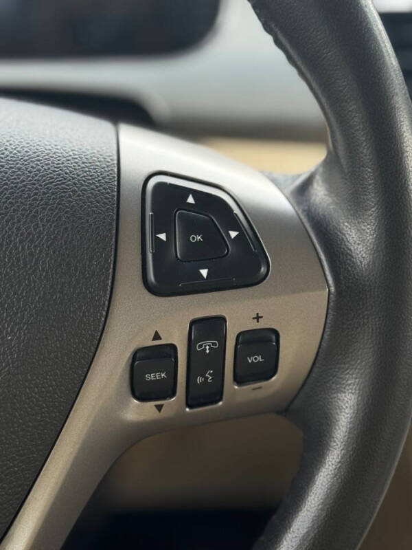 2015 Ford Taurus SEL