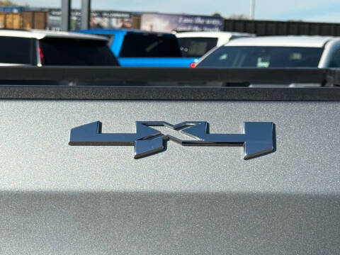 2024 GMC Sierra 1500 Elevation Standard