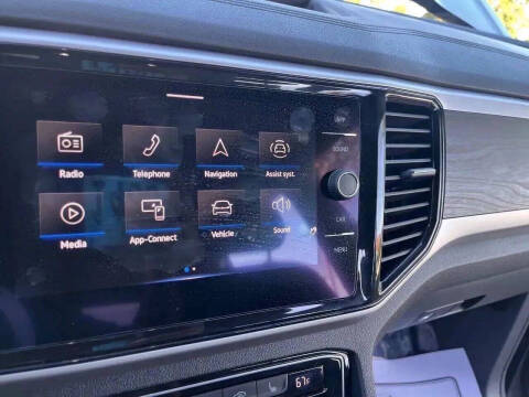 2022 Volkswagen Atlas SE