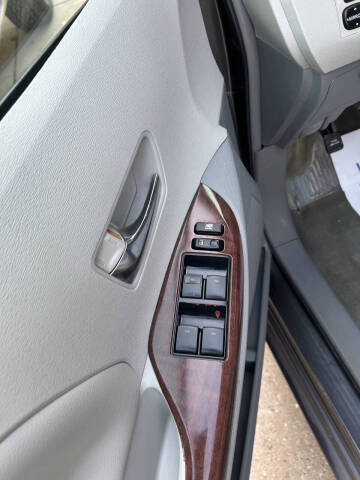 2013 Toyota Sienna XLE 8-Passenger