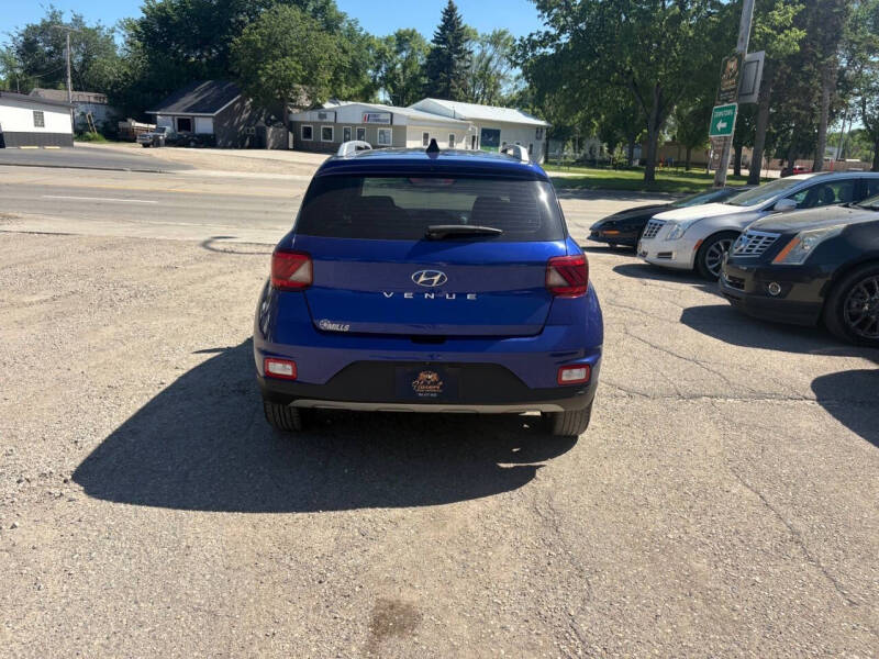 2021 Hyundai Venue SEL