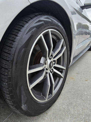 2017 Ford Mustang EcoBoost