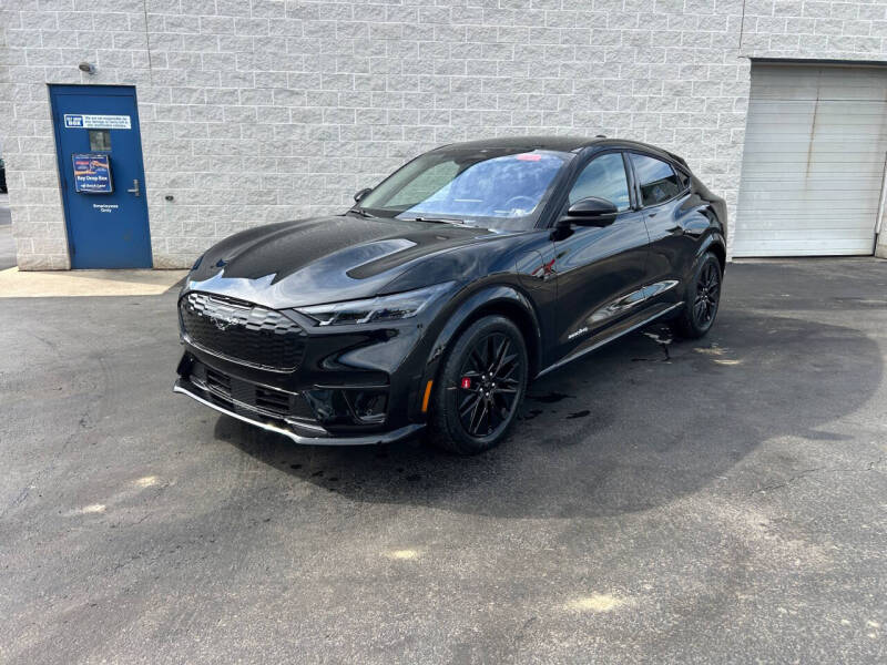 2025 Ford Mustang Mach-E Premium