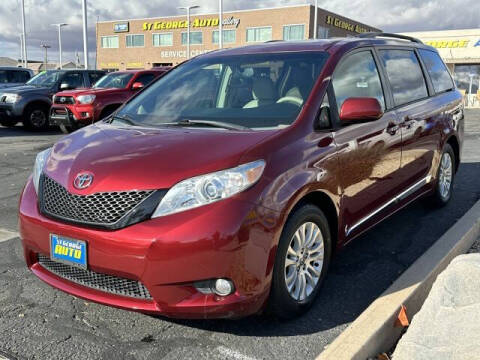 2012 Toyota Sienna