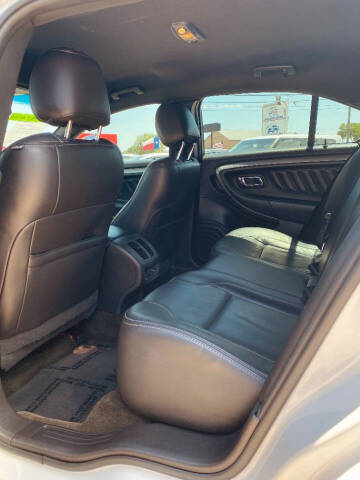 2013 Ford Taurus SEL