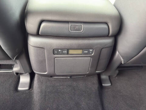 2024 Nissan Armada SV