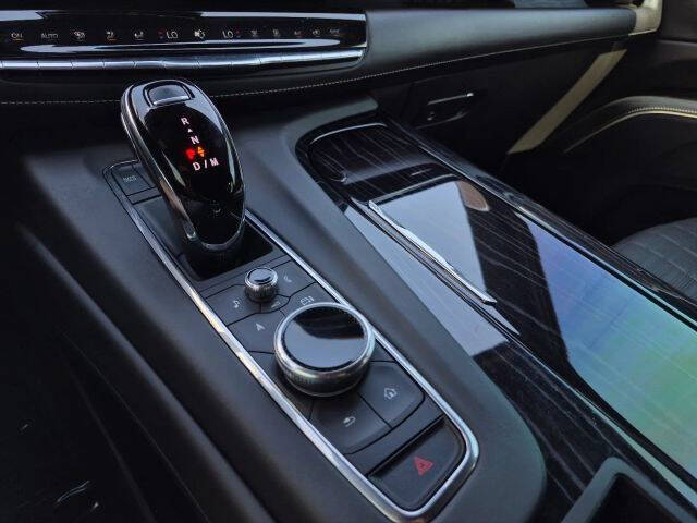 2023 Cadillac Escalade-V ESV