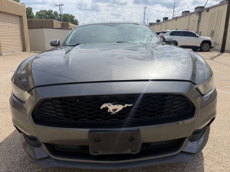 2015 Ford Mustang V6