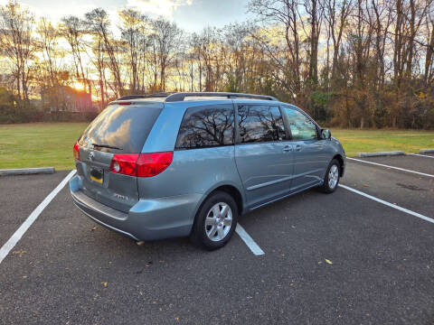 2008 Toyota Sienna
