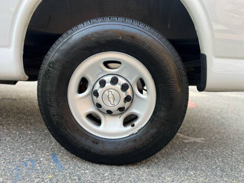 2018 Chevrolet Express 2500