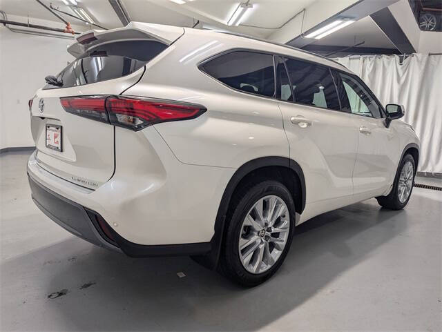 2021 Toyota Highlander Limited