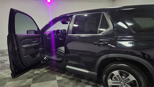 2024 Honda Pilot EX-L w/Rear Captain's Chairs