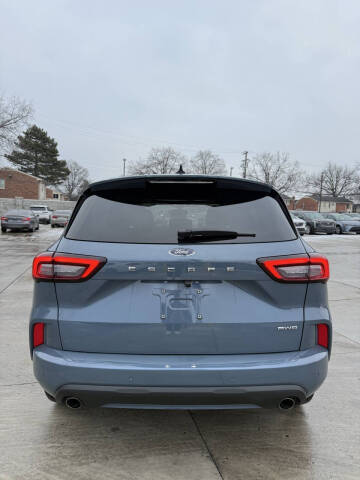 2024 Ford Escape ST-Line