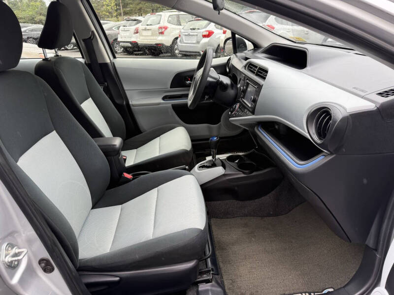 2012 Toyota Prius c Three