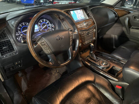 2011 Infiniti QX56