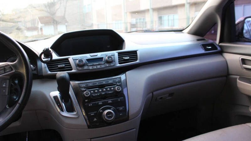 2011 Honda Odyssey Touring Elite