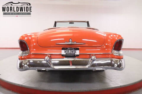 1955 Lincoln Capri