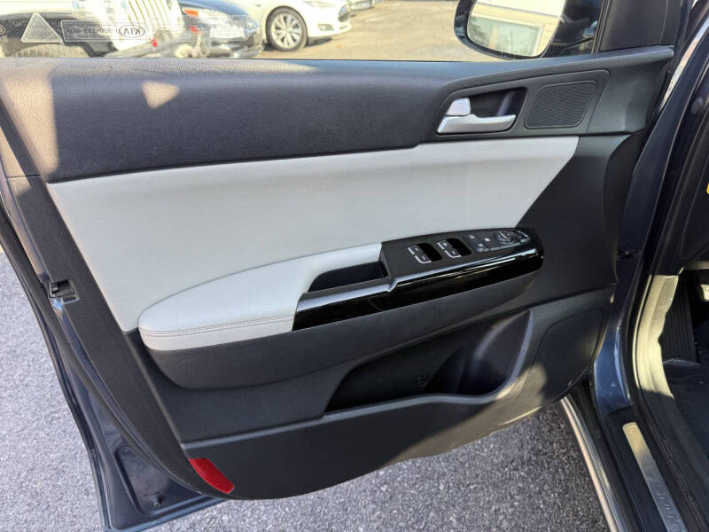 2018 Kia Sportage EX