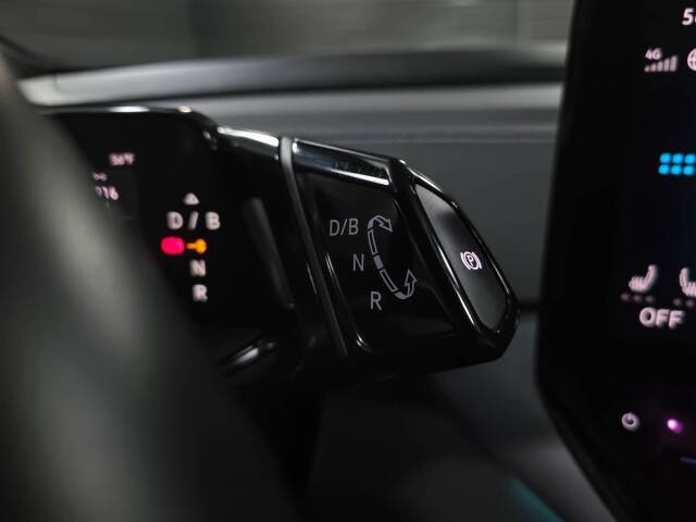 2023 Volkswagen ID.4 Standard