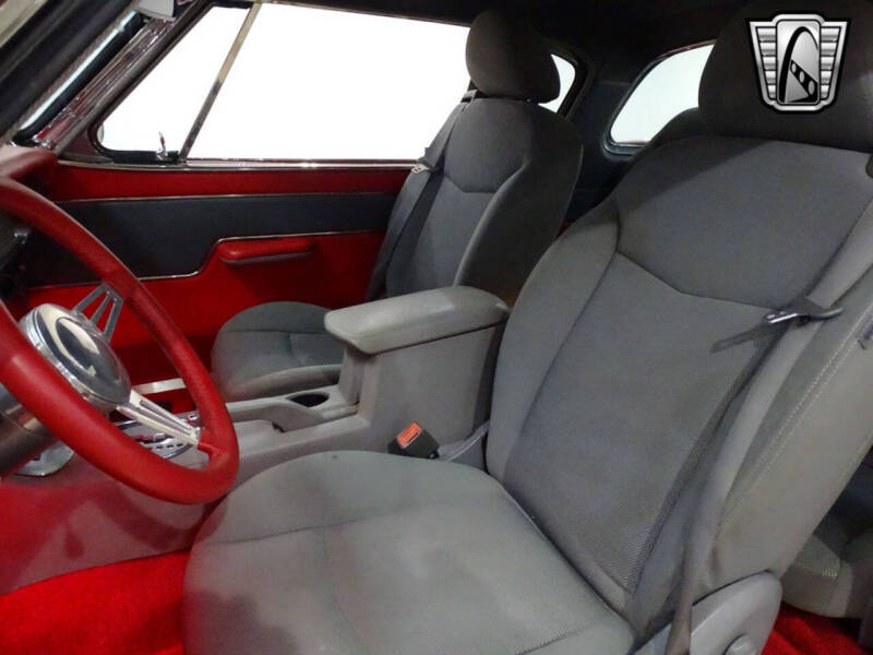 1957 Studebaker Golden Hawk