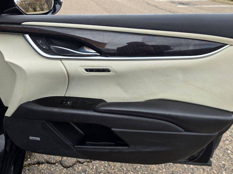 2016 Cadillac XTS Platinum Vsport