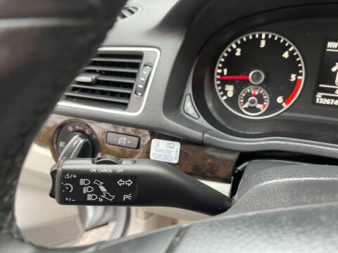 2014 Volkswagen Passat 2.0L TDI SEL Premium