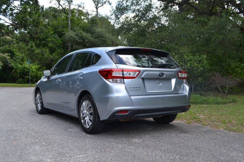 2019 Subaru Impreza 2.0i