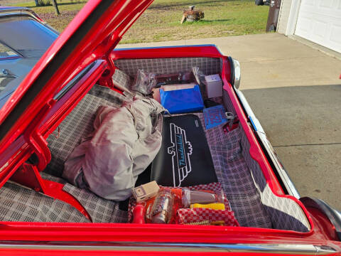 1961 Ford Thunderbird