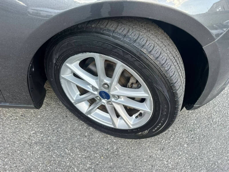 2016 Ford Focus SE