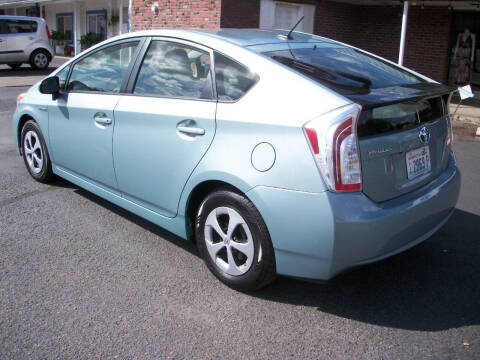 2014 Toyota Prius Three